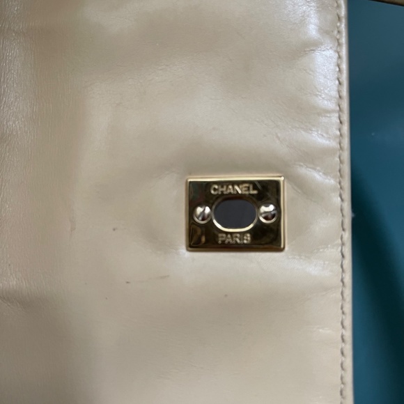 Chanel Wild Stitch beige flap bag - Picture 6 of 10